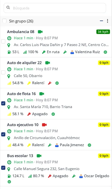 Una tarjeta con todo lo del vehículo